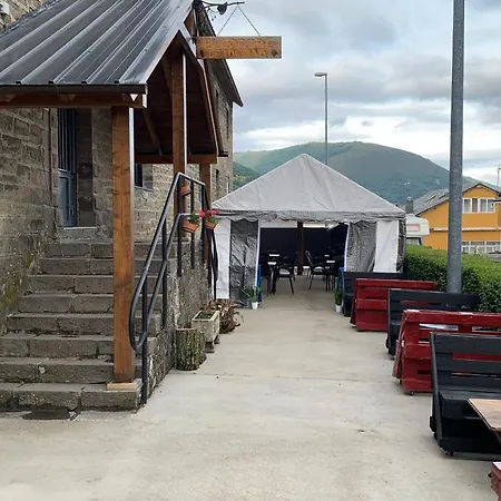 El Cordal De Laciana Vandrarhem *
